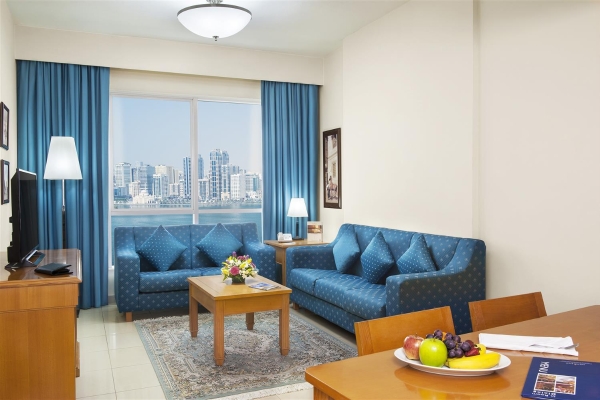 Golden Tulip Hotel Apartments (Sharja)